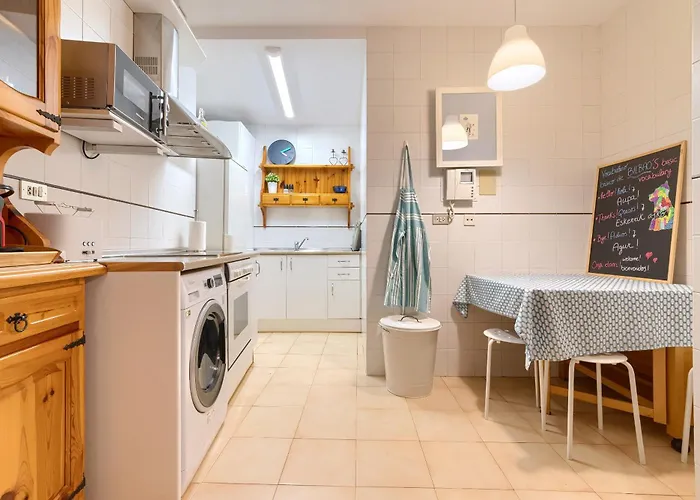 Museo Arte By Next Stop * Bilbao